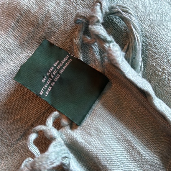 Ralph Lauren Throw Blanket - Picture 4 of 7